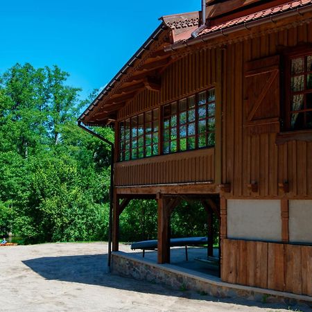 Karczma Zacisze Bed & Breakfast Krutyń Eksteriør bilde